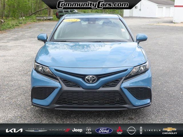 2024 Toyota Camry SE