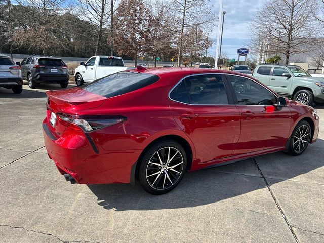 2024 Toyota Camry SE