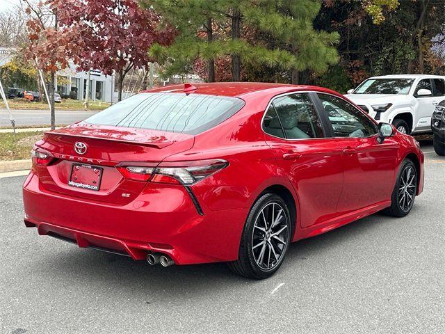 2024 Toyota Camry SE