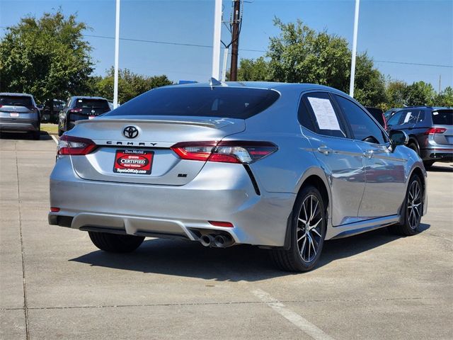 2024 Toyota Camry SE