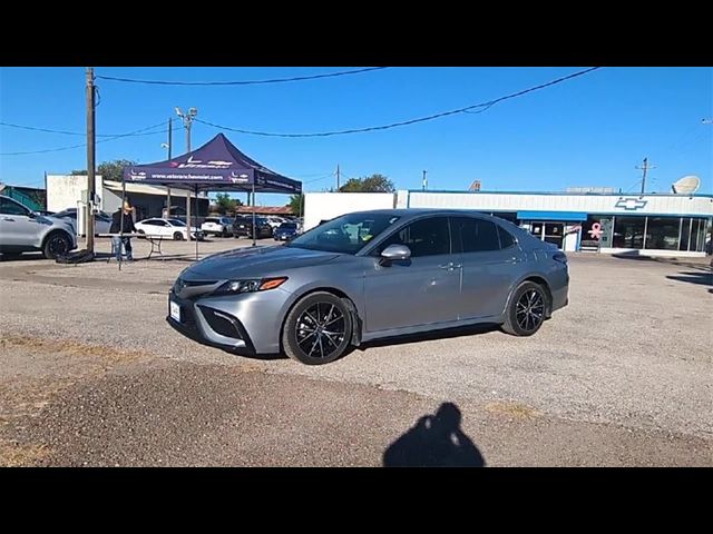 2024 Toyota Camry SE