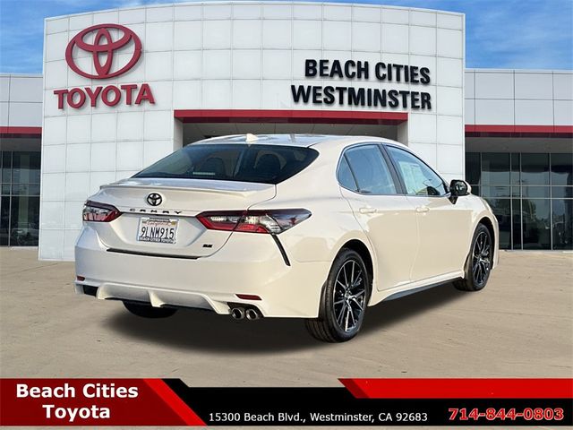 2024 Toyota Camry SE