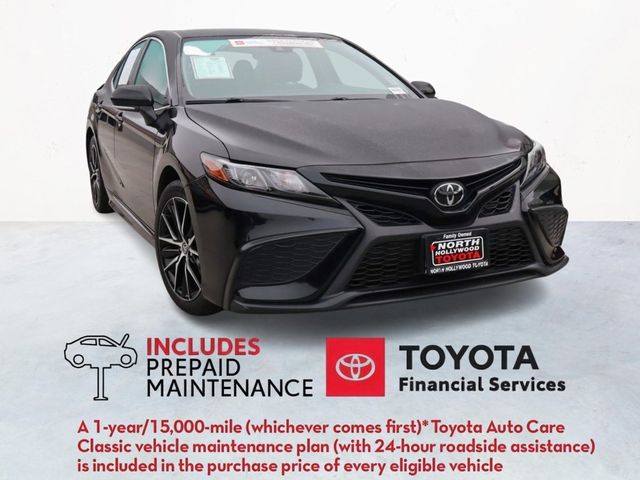 2024 Toyota Camry SE