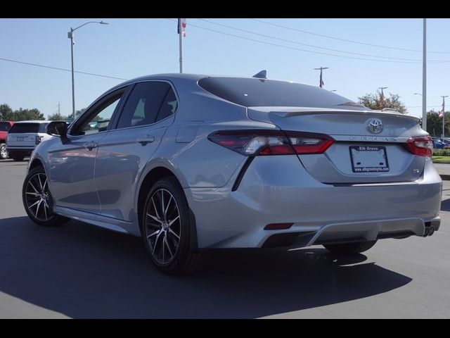 2024 Toyota Camry SE