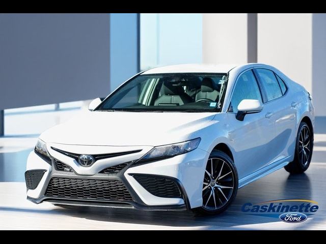 2024 Toyota Camry SE