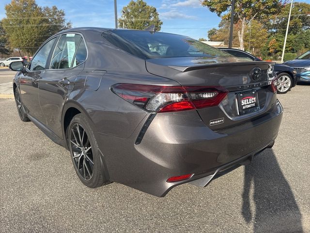2024 Toyota Camry SE