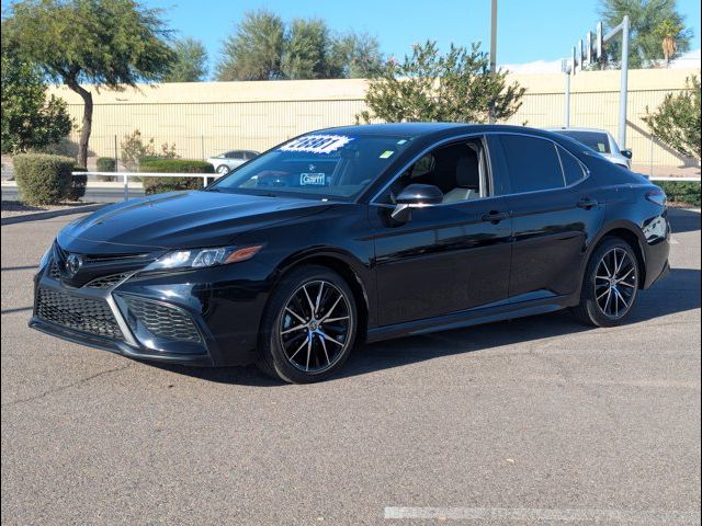 2024 Toyota Camry SE