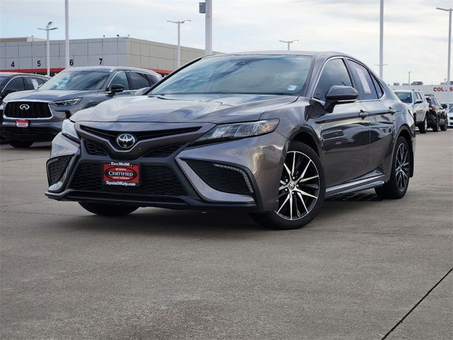 2024 Toyota Camry SE