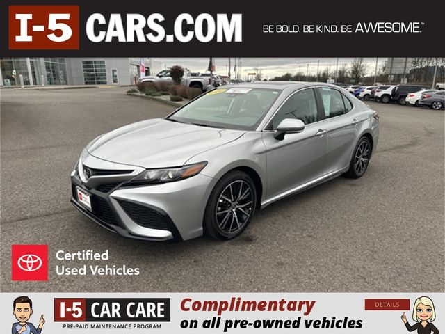 2024 Toyota Camry SE