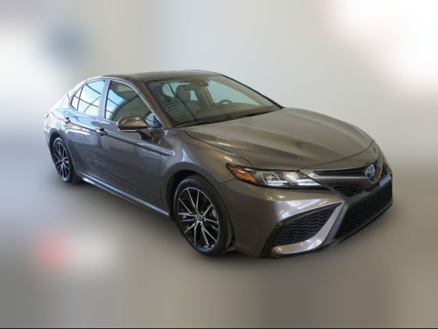 2024 Toyota Camry Hybrid SE