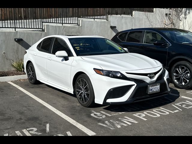 Used 2024 Toyota Camry SE For Sale in Hayward, CA | Capital One Auto ...
