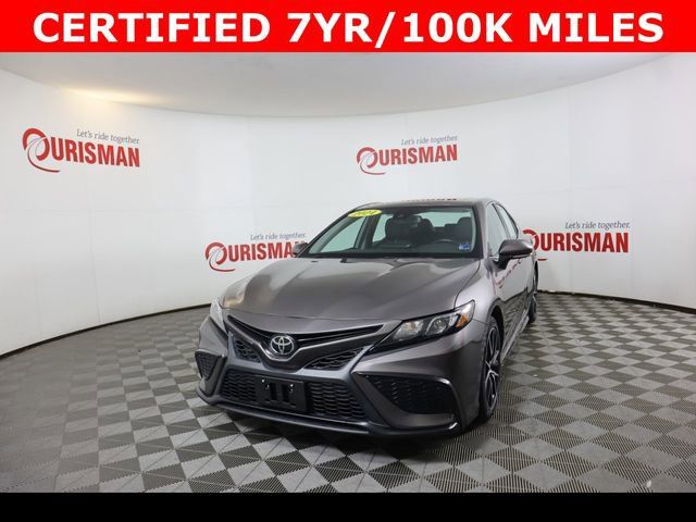 2024 Toyota Camry SE