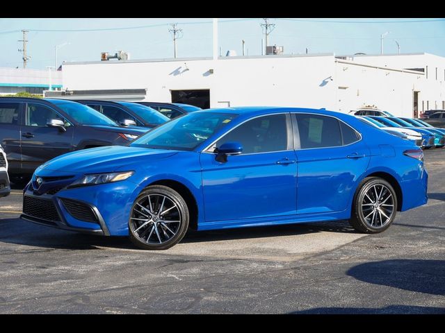2024 Toyota Camry SE