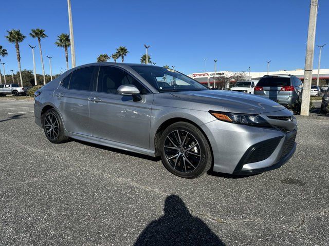 2024 Toyota Camry SE Nightshade