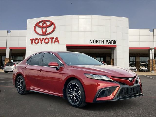 2024 Toyota Camry SE