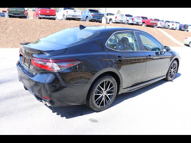 2024 Toyota Camry 