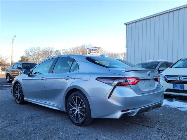 2024 Toyota Camry SE