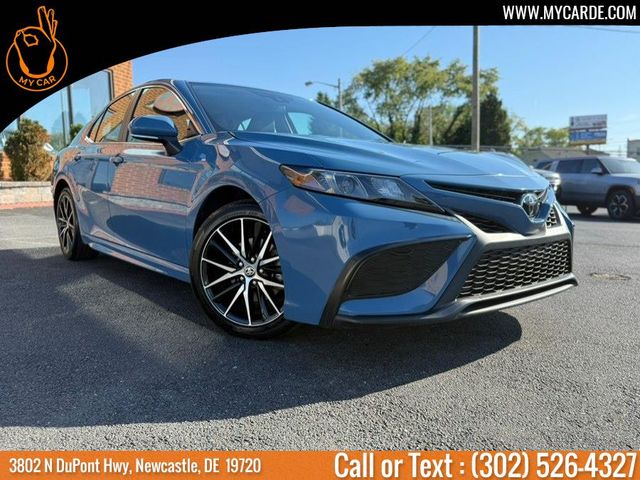 2024 Toyota Camry SE