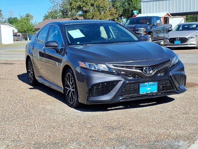 2024 Toyota Camry SE Nightshade