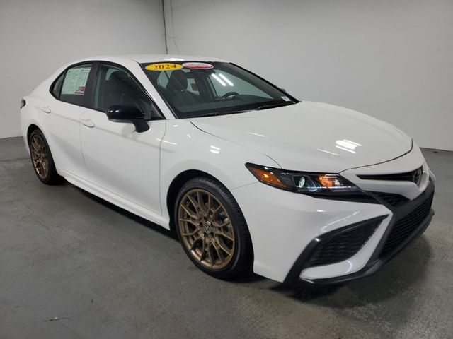 2024 Toyota Camry SE Nightshade