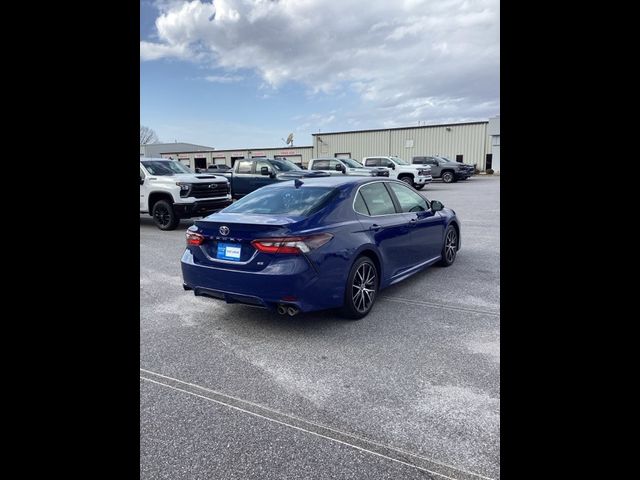 2024 Toyota Camry SE Nightshade