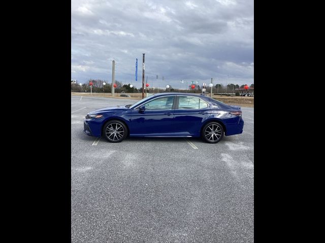 2024 Toyota Camry SE Nightshade