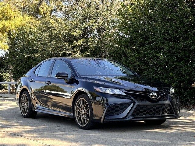 2024 Toyota Camry SE Nightshade