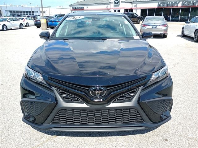 2024 Toyota Camry SE Nightshade