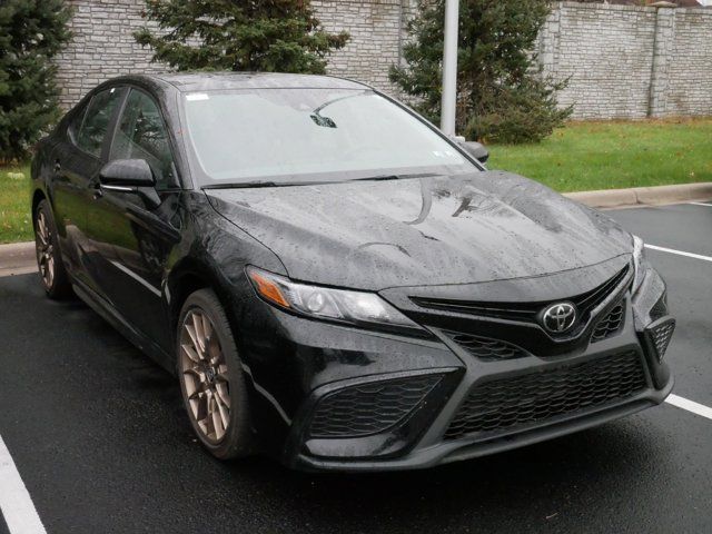 2024 Toyota Camry SE Nightshade