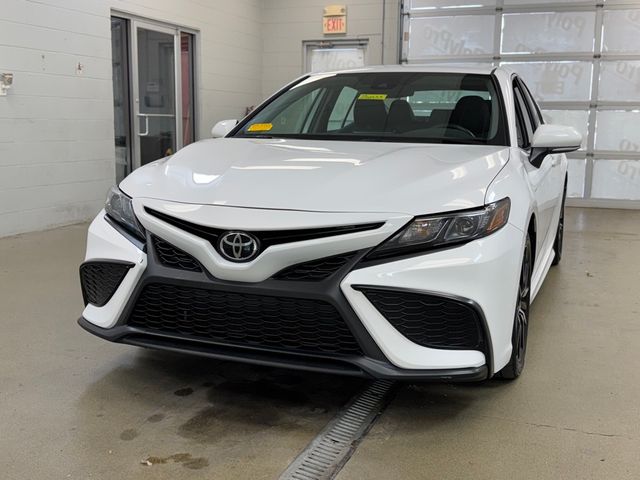 2024 Toyota Camry SE Nightshade