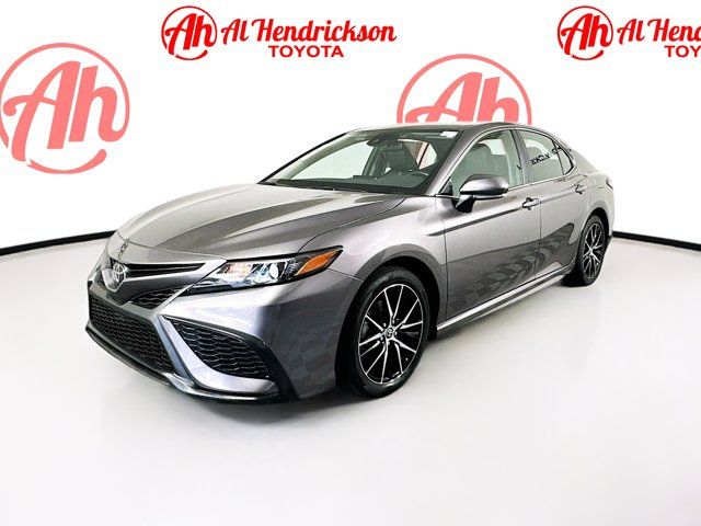 2024 Toyota Camry SE Nightshade