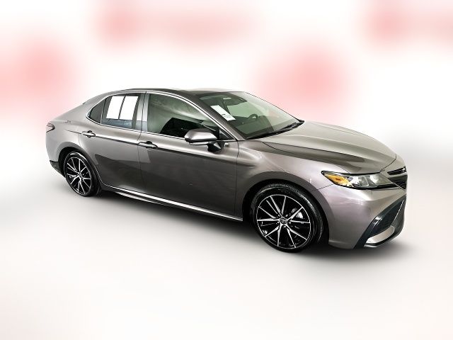 2024 Toyota Camry SE Nightshade