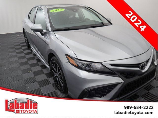 2024 Toyota Camry SE Nightshade