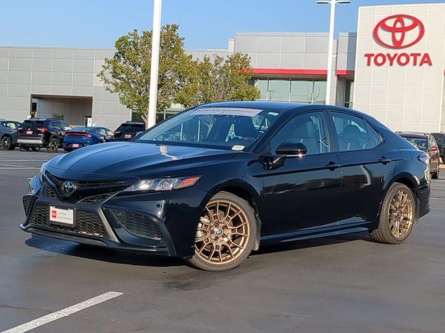 2024 Toyota Camry SE Nightshade