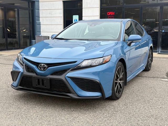 2024 Toyota Camry SE Nightshade