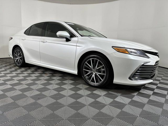 2024 Toyota Camry XLE