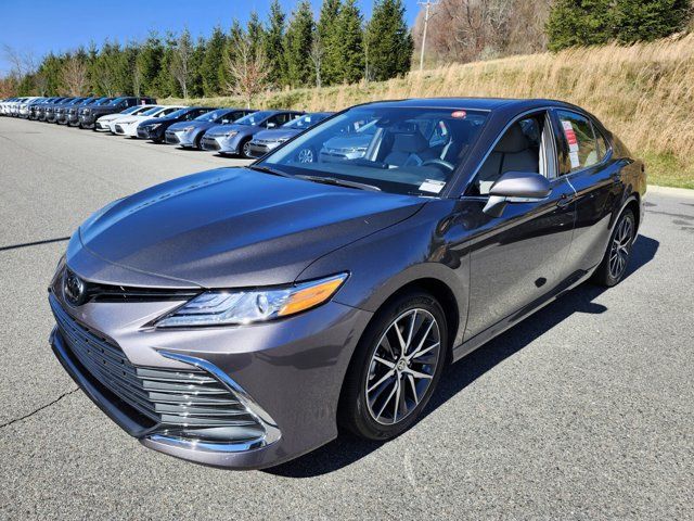 2024 Toyota Camry XLE