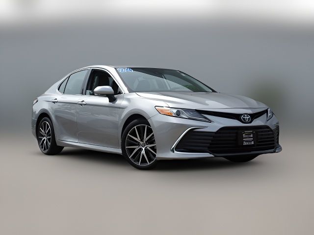 2024 Toyota Camry XLE