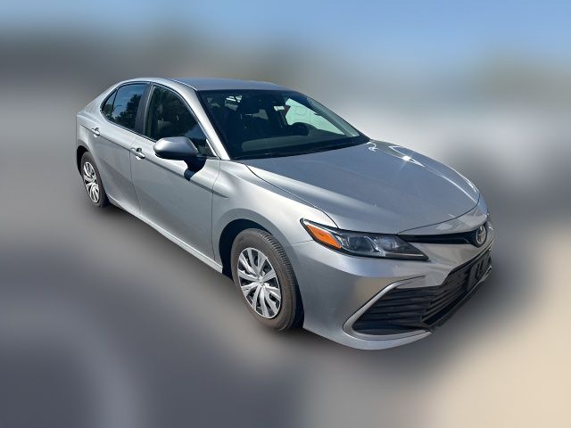 2024 Toyota Camry Hybrid LE