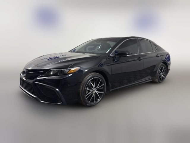 2024 Toyota Camry Hybrid SE