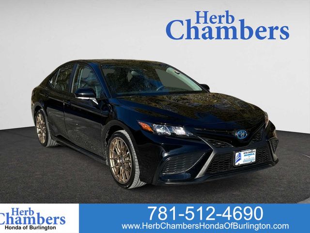 2024 Toyota Camry Hybrid SE Nightshade