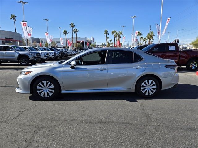 2024 Toyota Camry Hybrid LE