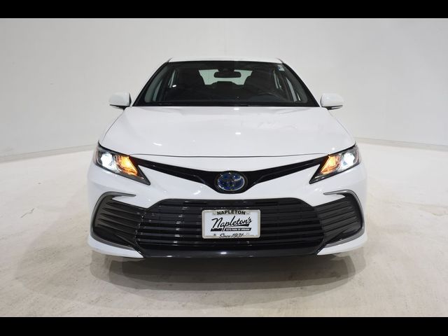 2024 Toyota Camry Hybrid LE