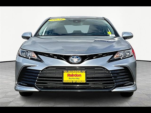 2024 Toyota Camry Hybrid LE