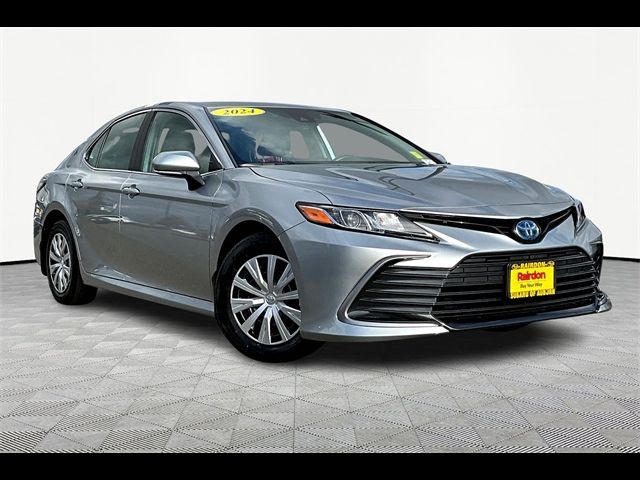 2024 Toyota Camry Hybrid LE