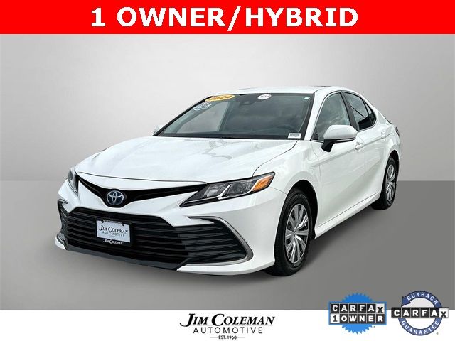 2024 Toyota Camry Hybrid LE