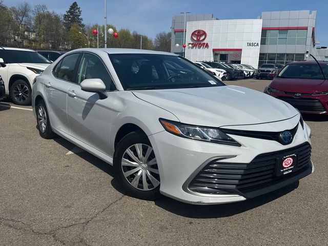 2024 Toyota Camry Hybrid LE