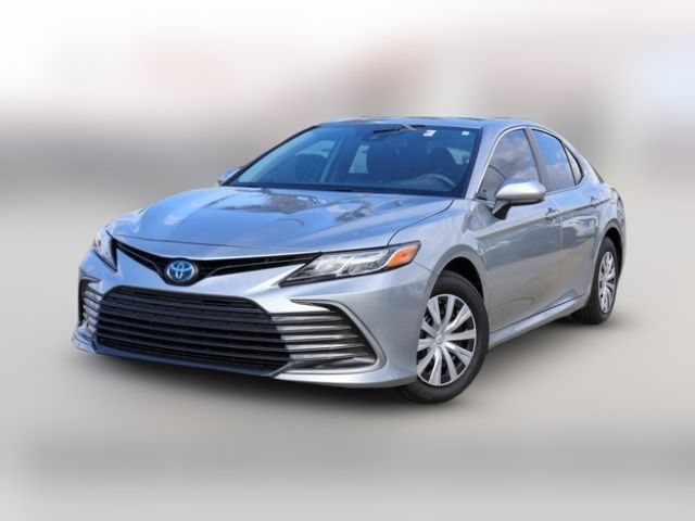 2024 Toyota Camry Hybrid LE