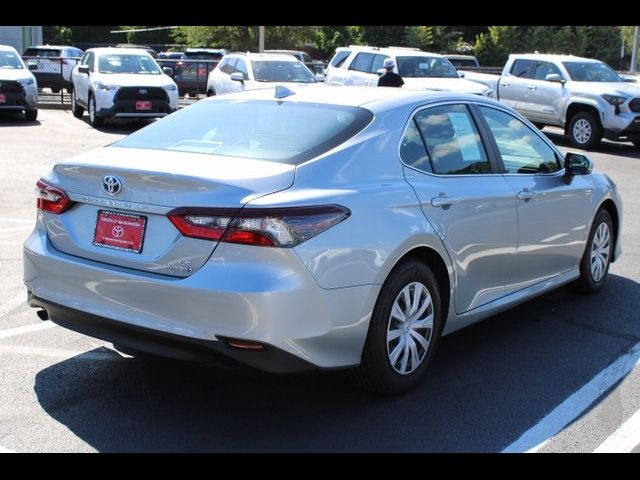 2024 Toyota Camry Hybrid LE