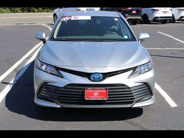 2024 Toyota Camry Hybrid LE